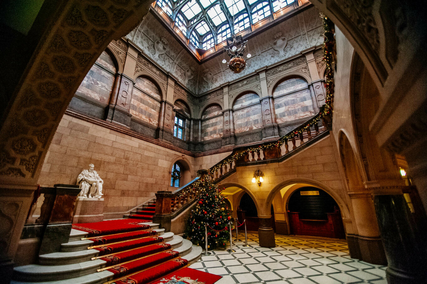 Sheffield town hall staircase