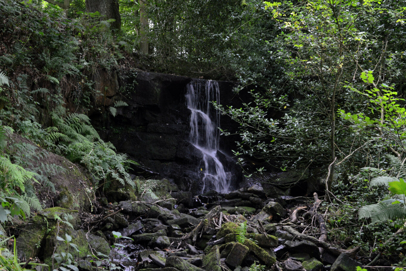 Waterfall on Porter Brook Porter Clough 2